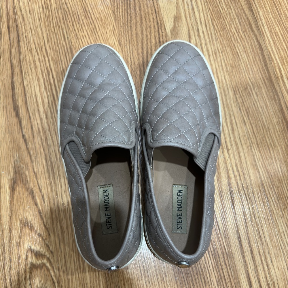 steve madden flats